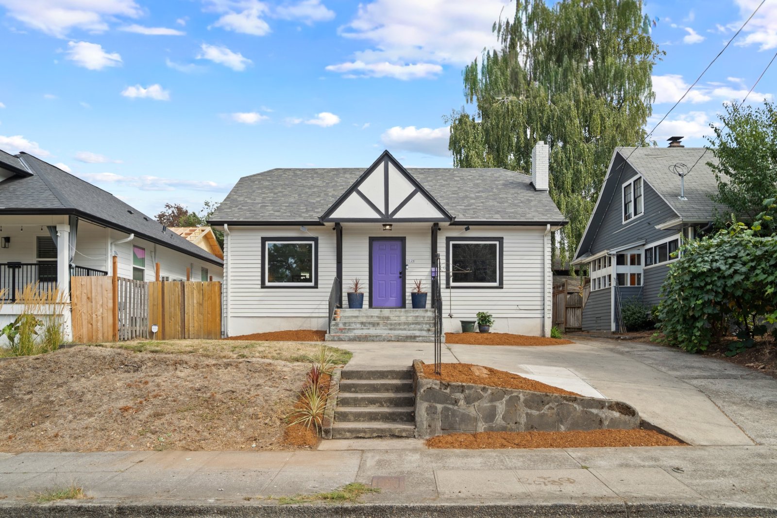 SE Portland Cottage in the City